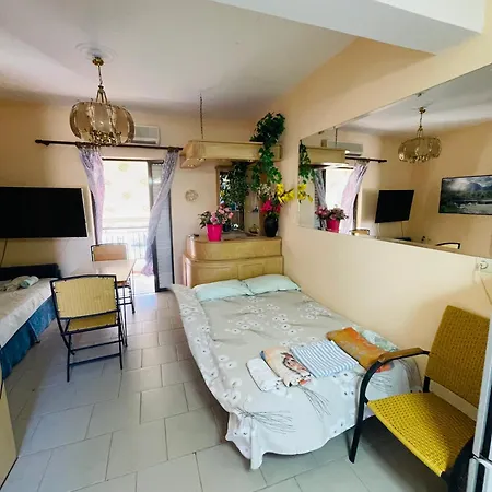 Siesta Ακράτα